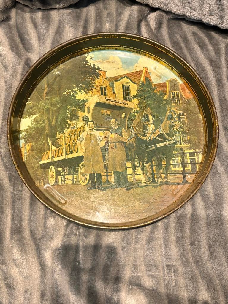 Vintage Heineken Bier dienblad - Paard en wagen, Ophalen of Verzenden, Gebruikt, Reclamebord, Plaat of Schild, Heineken