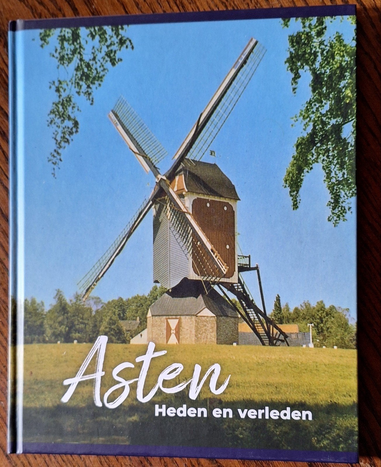 wie zoek nog plaatjes Asten heden en verleden., Ophalen, Gelezen