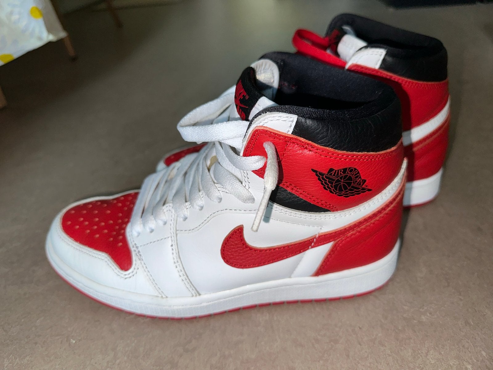 Nike Air Jordan 1 Retro High OG Heritage, Kleding | Heren, Schoenen, Ophalen of Verzenden, Gedragen, Wit, Sneakers of Gympen