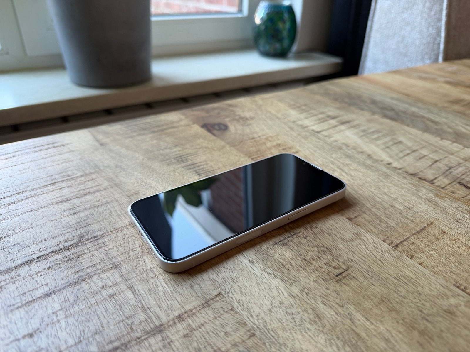Apple iPhone 13 128GB Wit - Zo goed als nieuw