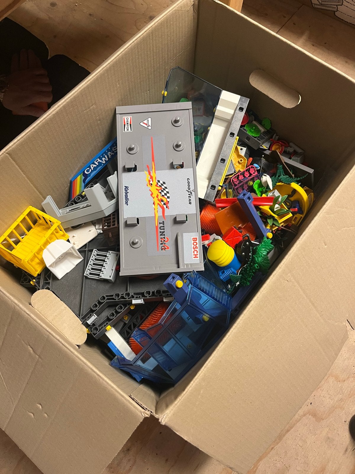 Grote doos met Playmobil en diverse speelgoedonderdelen, Ophalen of Verzenden, Gebruikt, Jongen of Meisje