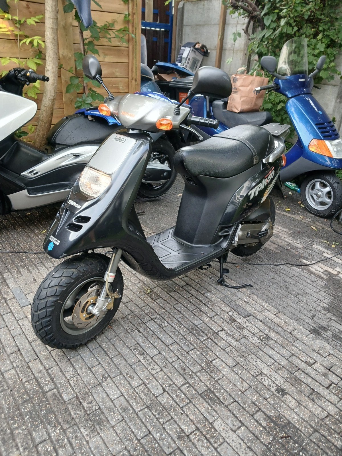 Piaggio TPH Typhoon 50cc 2T uit 1995 - Zeer Mooi, Lage KM, Fietsen en Brommers, Ophalen