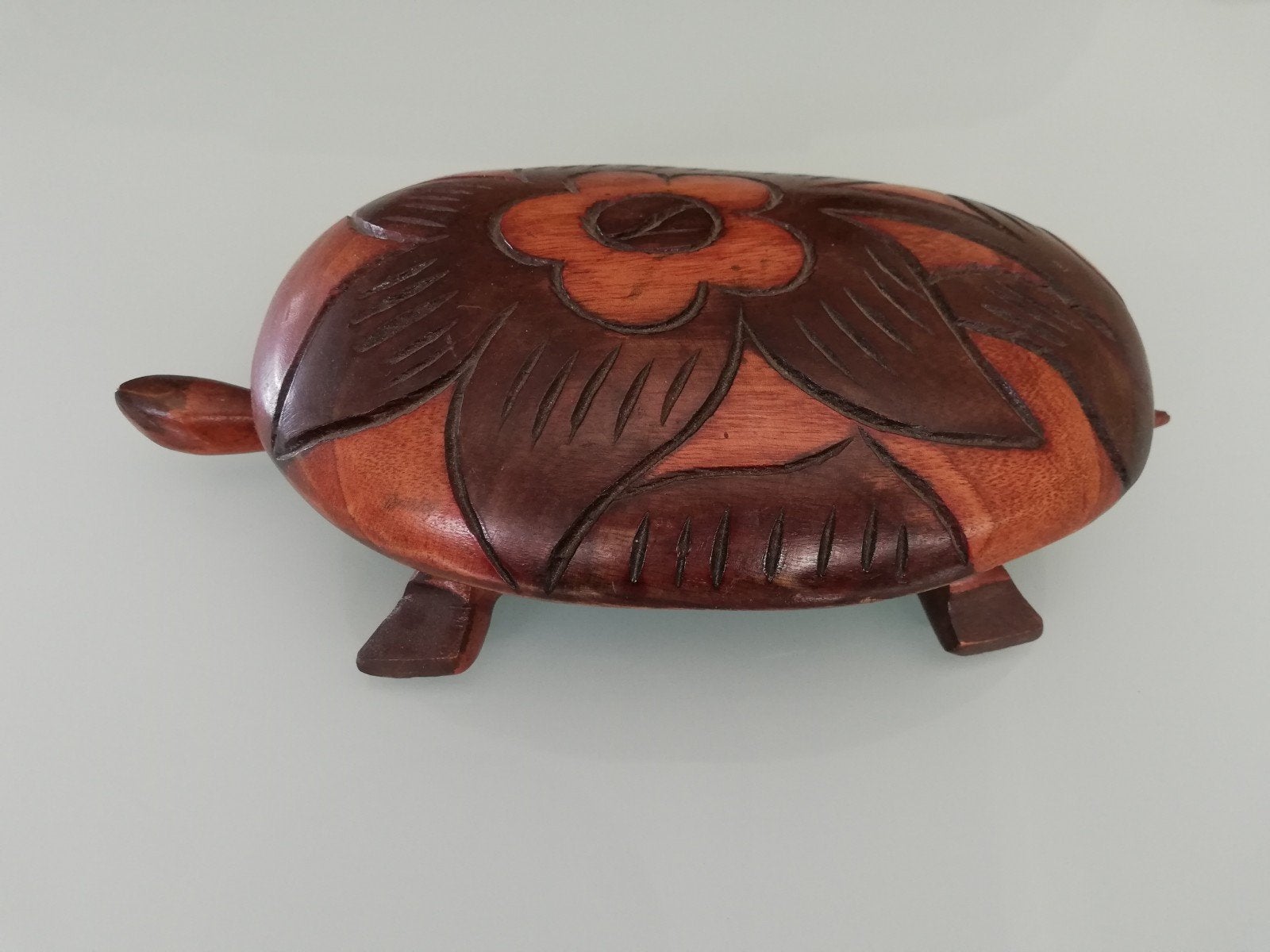 Houten schildpad doosje Haïti., Ophalen of Verzenden