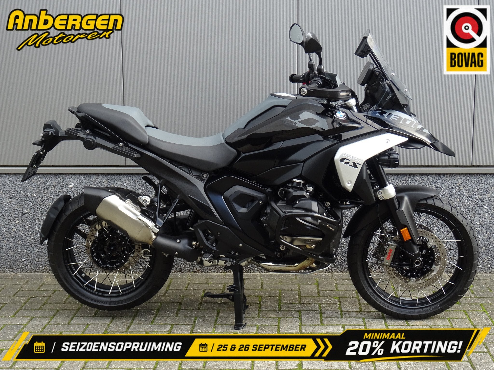 BMW R 1300 GS TRIPLE BLACK (bj 2024), Toermotor, 1300 cc, Gebruikt, Bedrijf