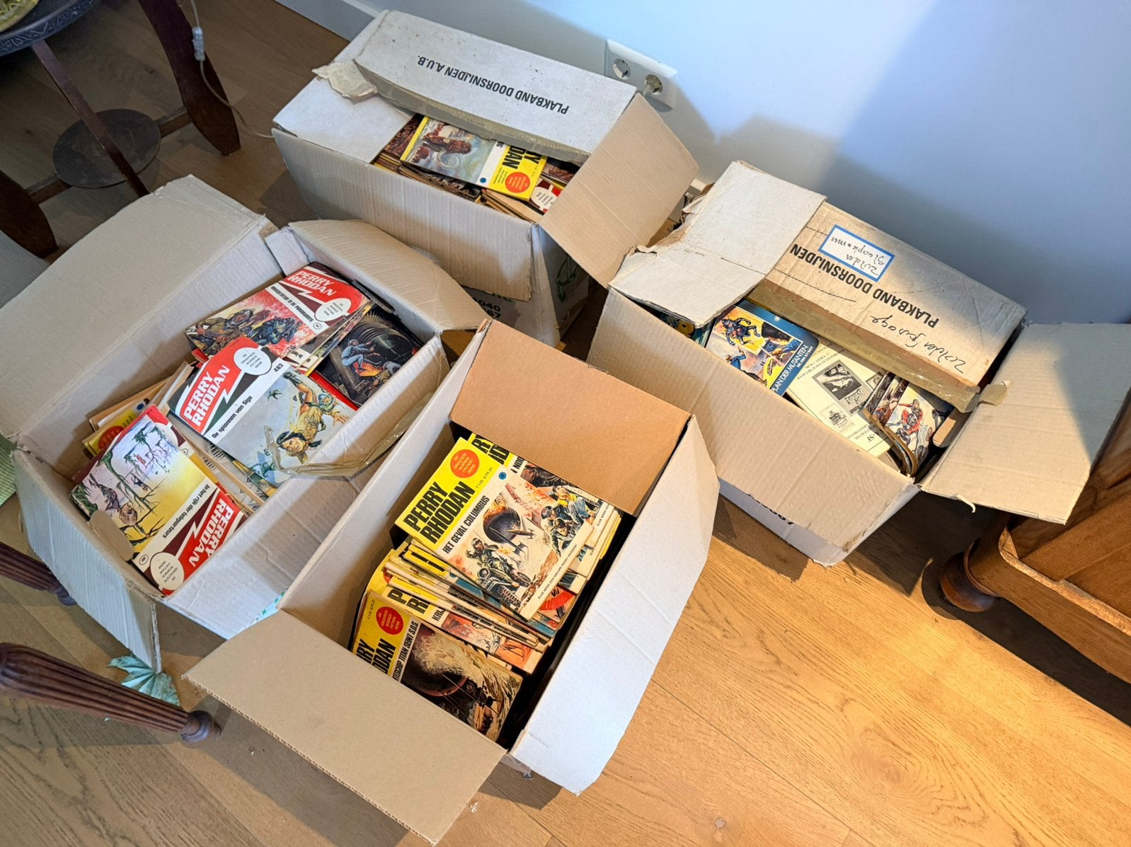 4 dozen Perry Rhodan (eerste series), Ophalen of Verzenden, Gelezen