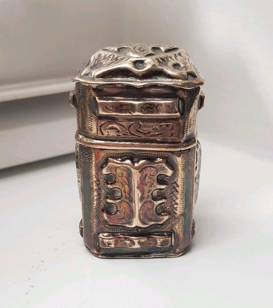 Lodereindoosje zilver Zilvermerkteken JB, Antiek en Kunst, Antiek | Goud en Zilver, Ophalen of Verzenden, Zilver