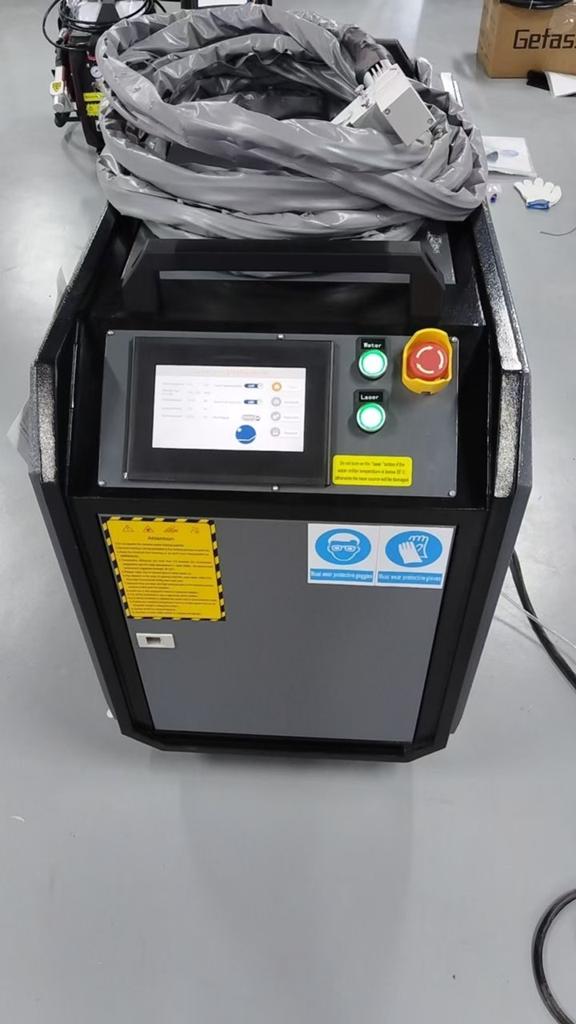 Laser reiniger 2000w geschikt voor 220 volt, Ophalen