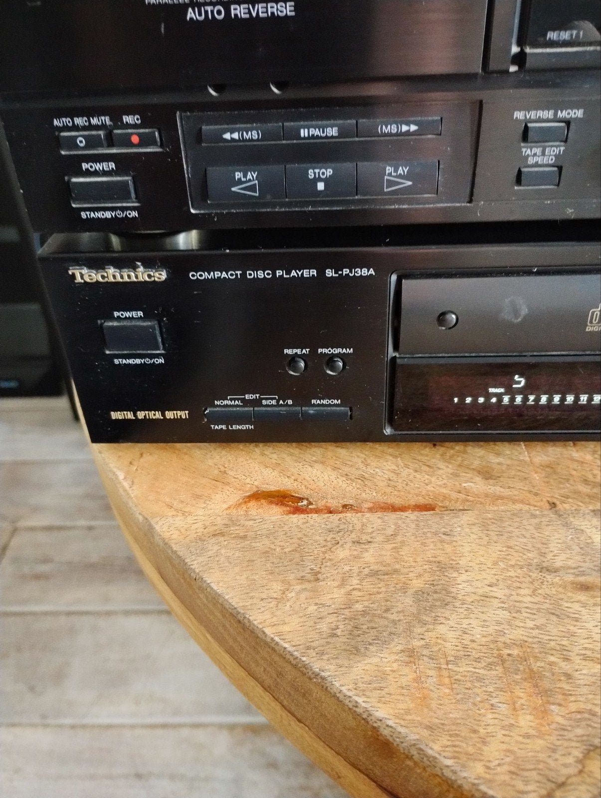 Foto 6 van Vintage Technics SU-X902 midi set New Class A 90's Top staat