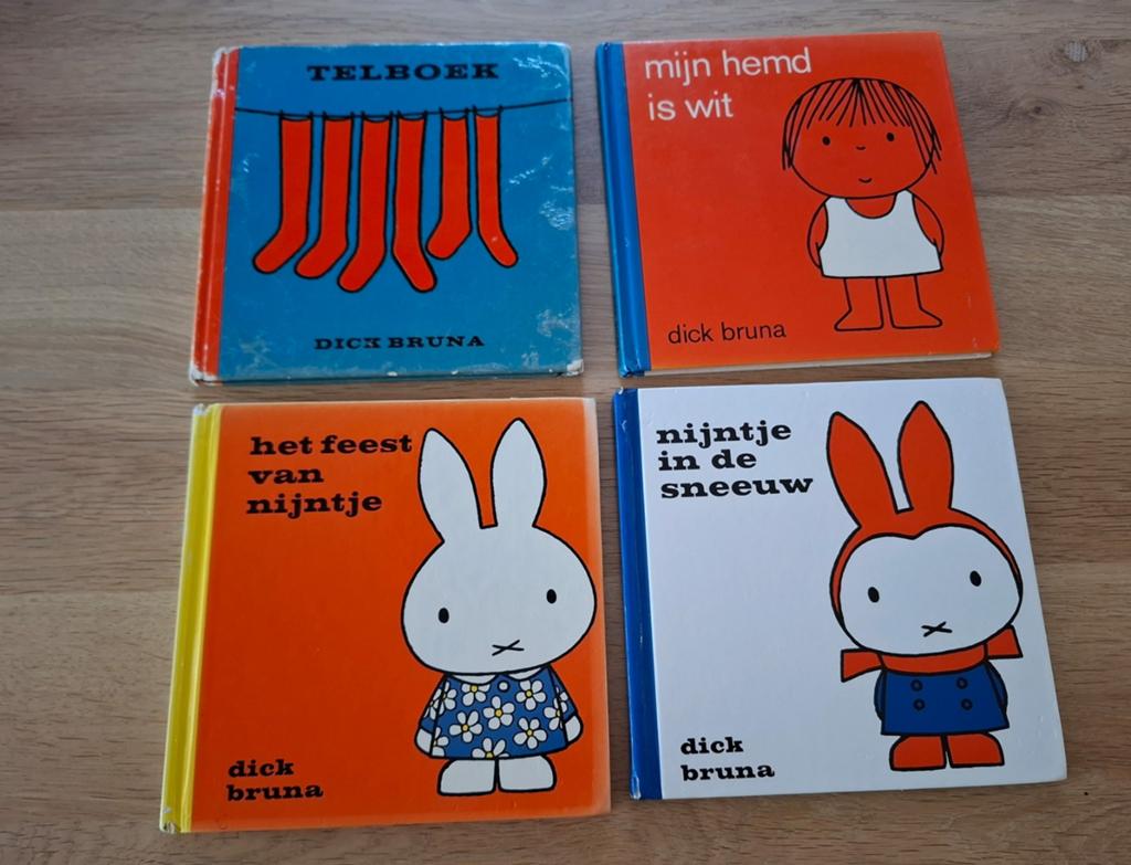 Dick Bruna boekjes 4x, Boeken, Ophalen of Verzenden, Gelezen
