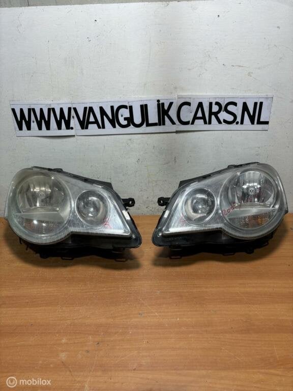 Koplamp  set Volkswagen Polo 9N3 ('05-'09), Gebruikt, Volkswagen, Ophalen of Verzenden, Volkswagen
