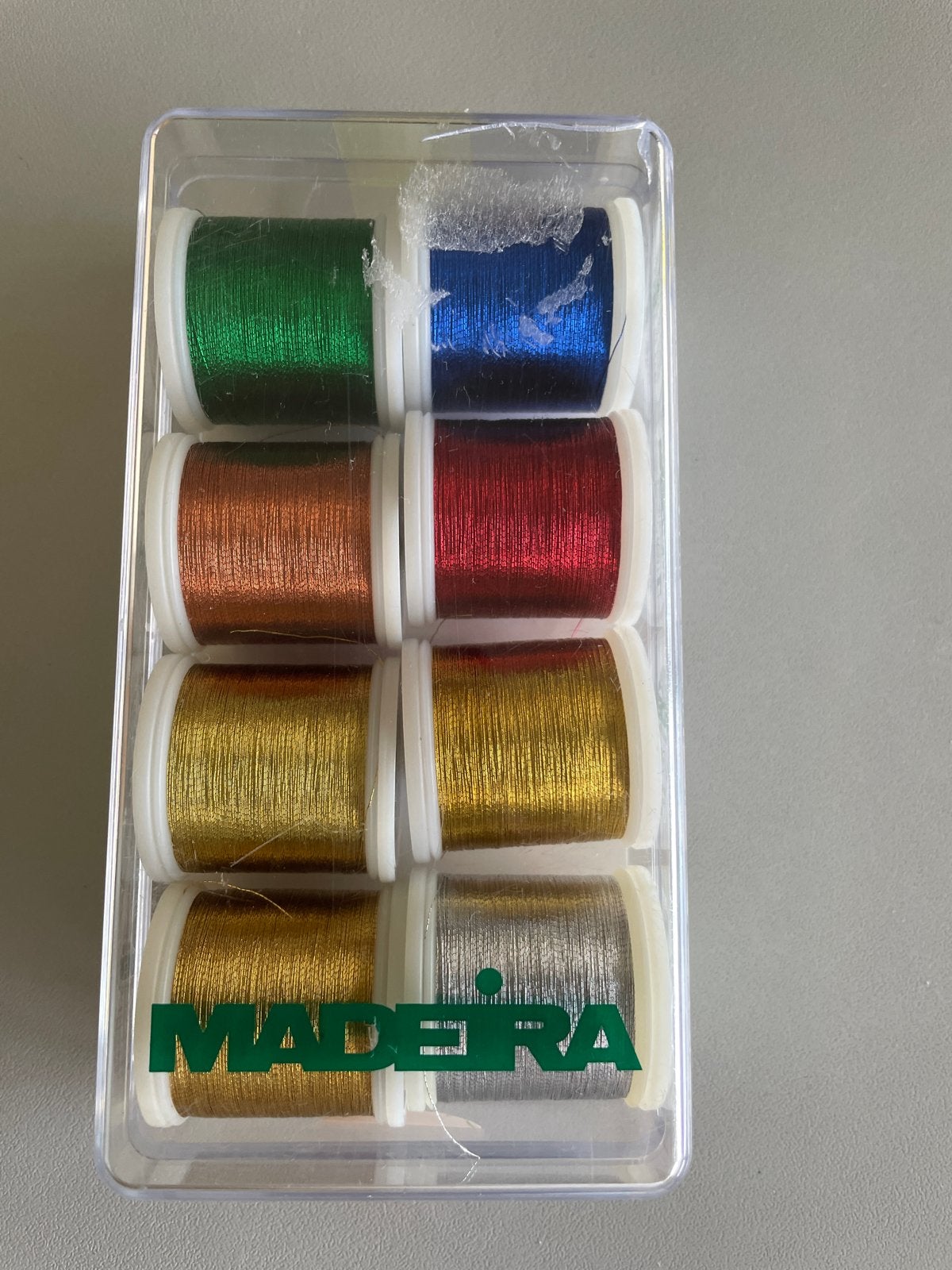 Madeira Metallic Garen Set - 8 Spoelen, Ophalen of Verzenden, Nieuw, Garen of Naald(en)