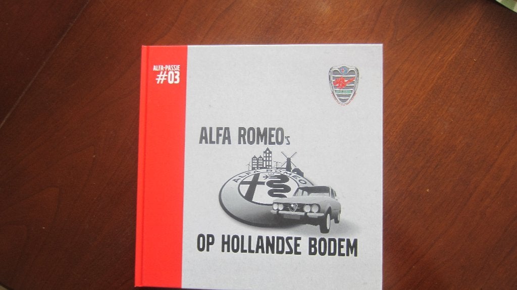 ALFA ROMEO.(Op Holl.bodem 2020), Theo Meinster, Alfa Romeo, Ophalen of Verzenden, Zo goed als nieuw