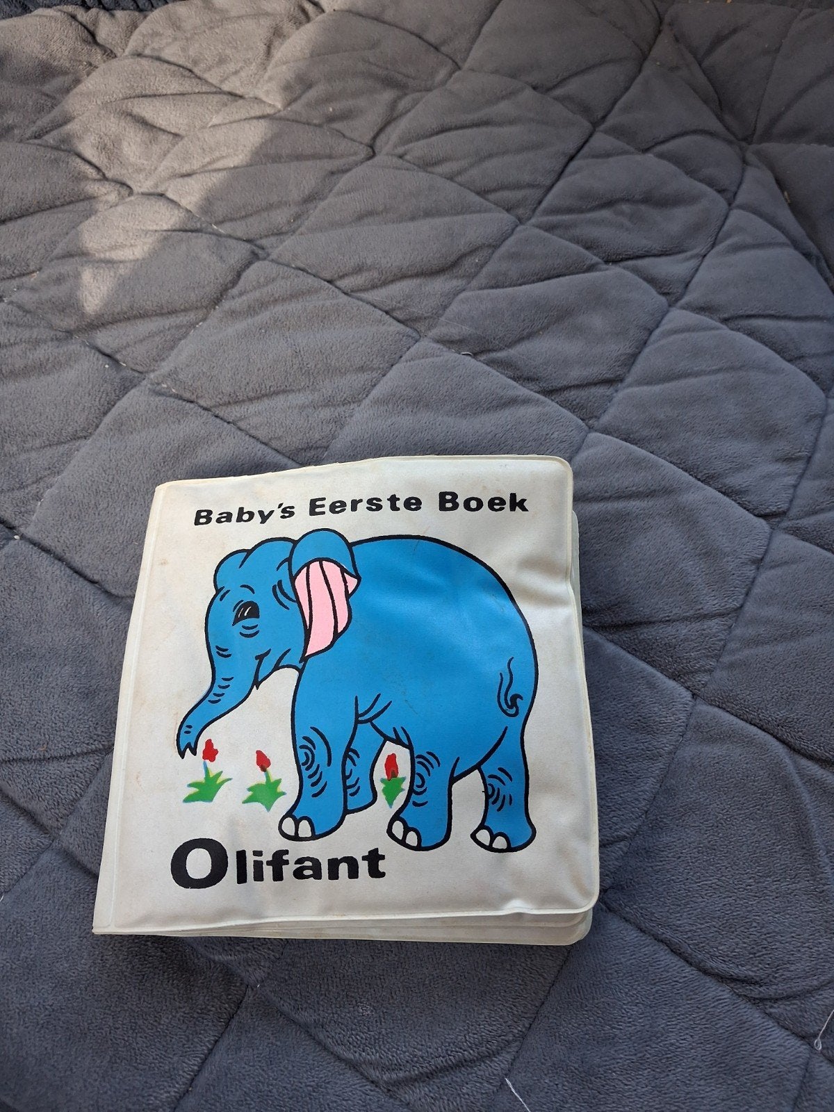 Vintage Baby's Eerste Boekje - Zachte Stoffen Prenten, Ophalen of Verzenden, Gelezen, 0 tot 6 maanden