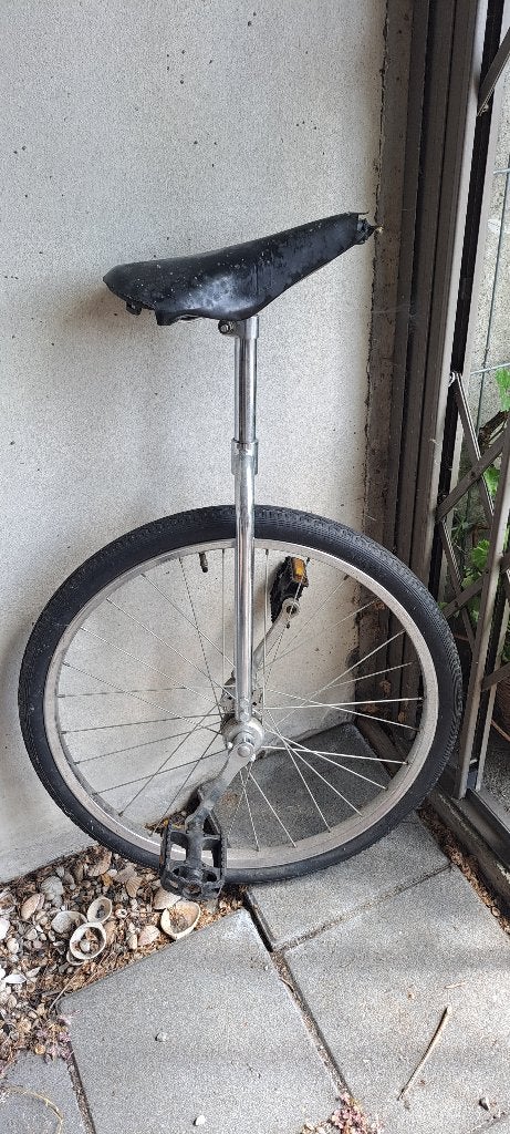 Eénwieler, Fietsen en Brommers, Ophalen, Gebruikt