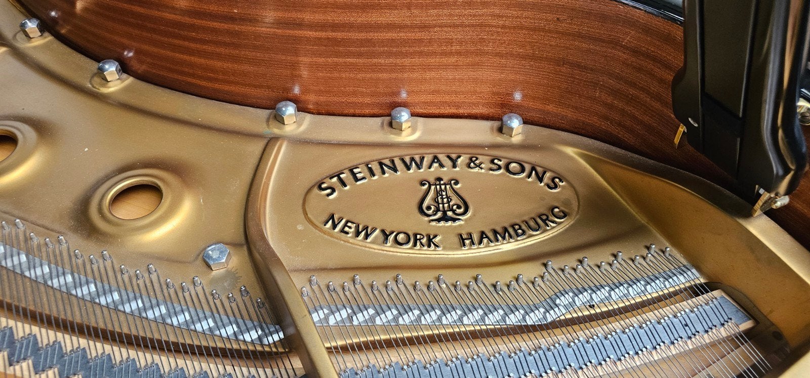 Steinway&Sons B211 zwart hoogglans in goede conditie, Muziek en Instrumenten, Ophalen of Verzenden, Gebruikt
