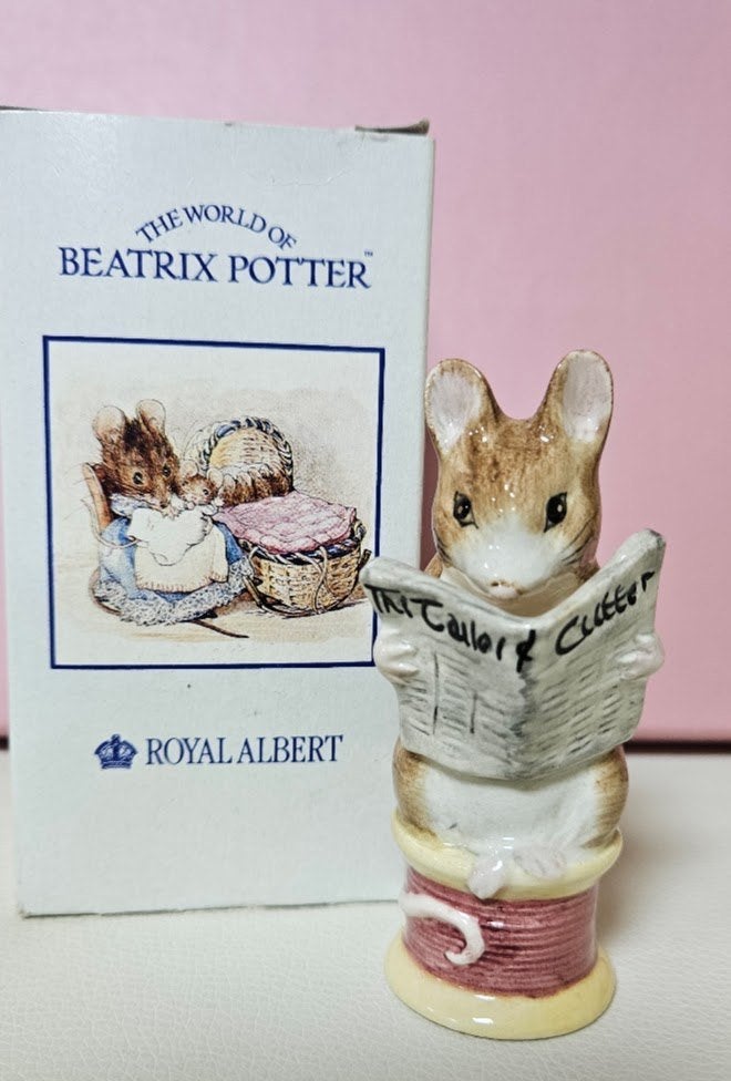 Beatrix Potter muis tailor Royal Albert beeldje Peter Rabbit, Ophalen of Verzenden, Zo goed als nieuw, Porselein, Beeldje(s)