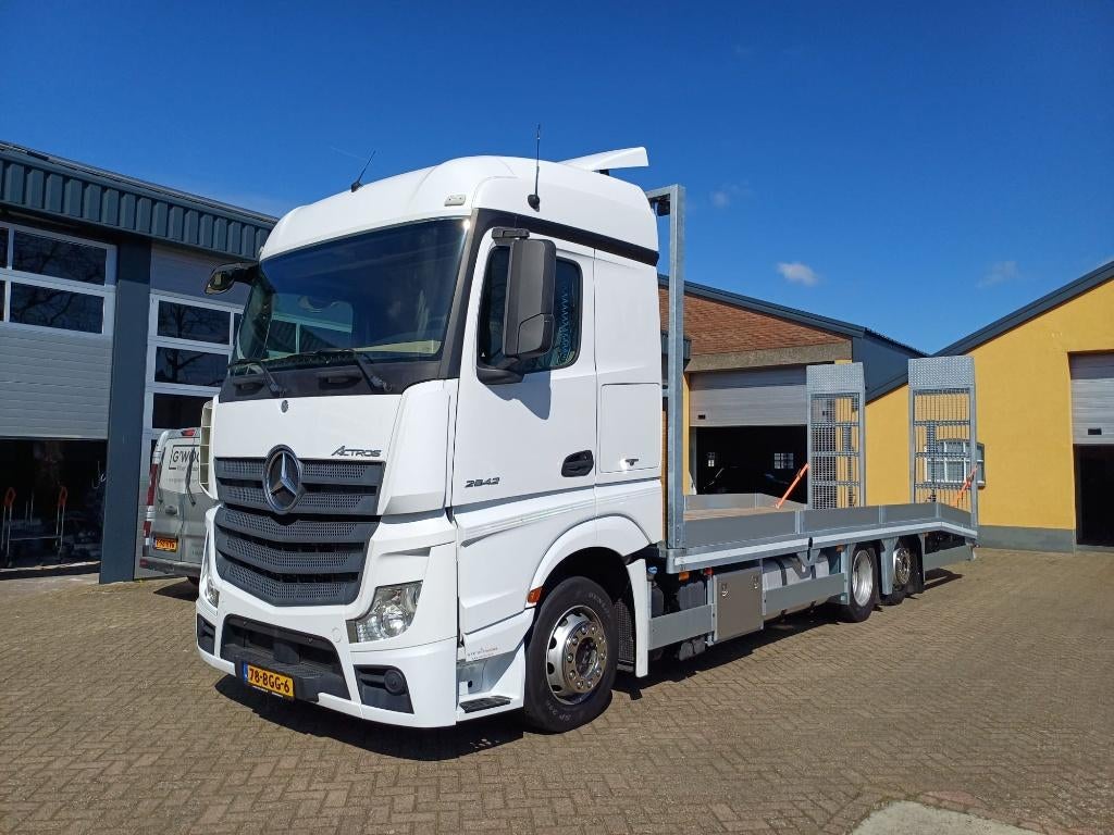 Mercedes Actros oprijauto Euro 6 6x2, Automaat, Euro 6, Wit, Mercedes-Benz