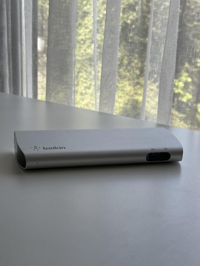 Belkin Thunderbolt 2 Express Dock HD + Apple Adapter, Belkin, Ophalen of Verzenden, Laptop, Docking station