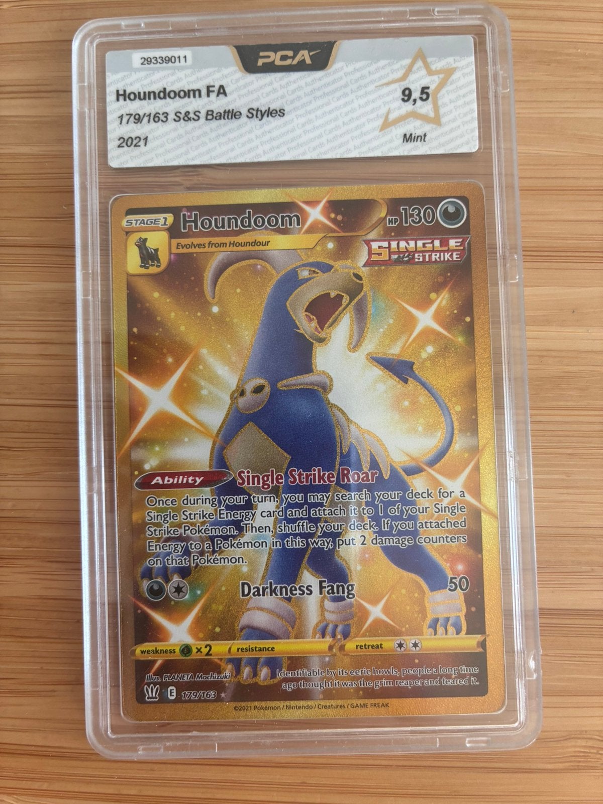 houndoom 179/163, Ophalen of Verzenden, Zo goed als nieuw