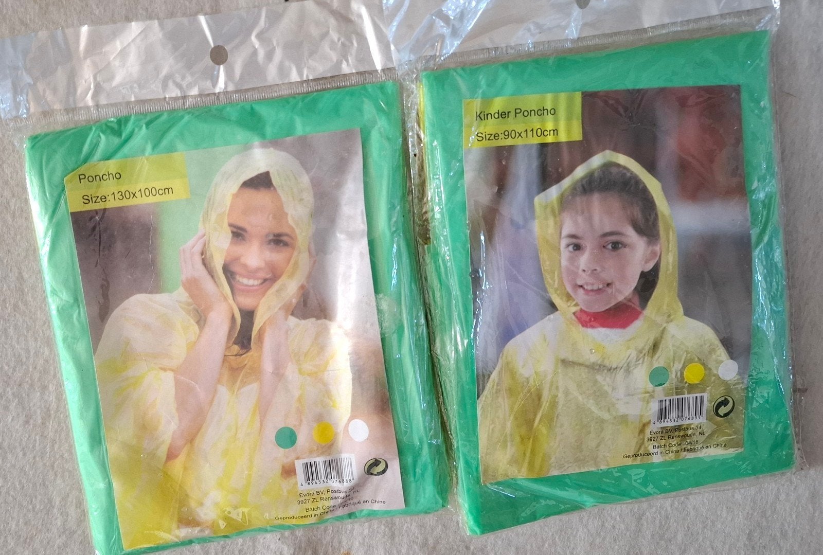 poncho's, Ophalen of Verzenden, Regenjas