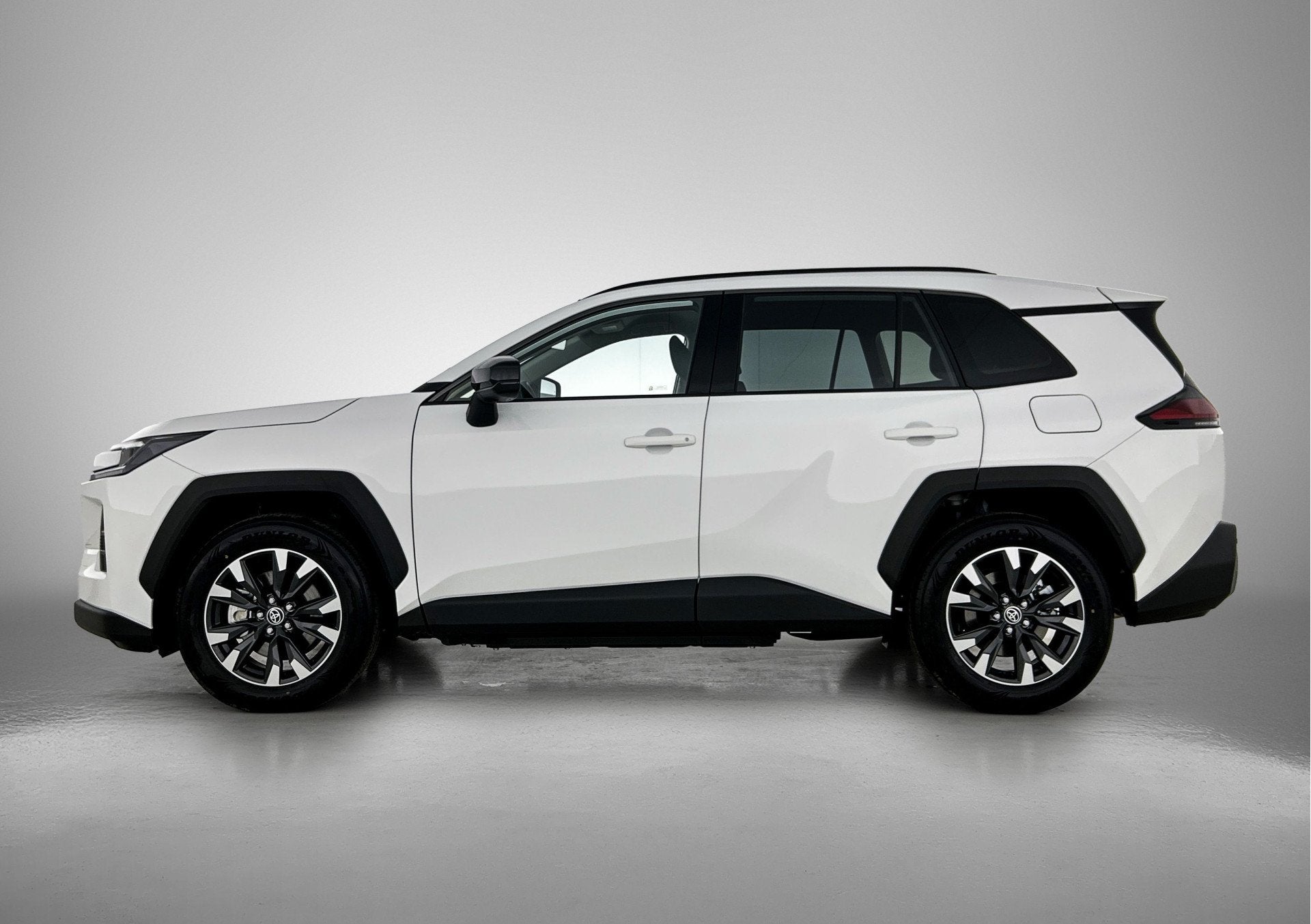Toyota RAV4 2.5 Plug-in Hybrid 270 Dynamic | Nieuw model 202, Auto's, Stof, Gebruikt, 4 cilinders, Wit