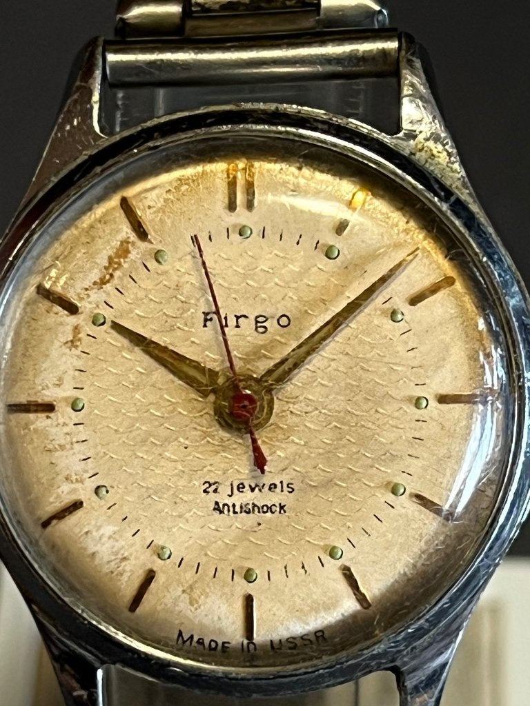 Firgo Horloge 22 Jewels Antishock 35mm Made in USSR, Overige merken, Staal, Met bandje, Polshorloge