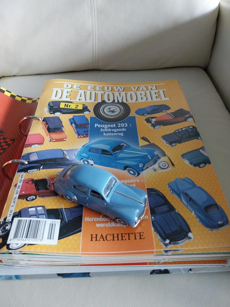 Complete set: De eeuw van de automobiel verzameling, Auto, 1:32 tot 1:50, Nieuw, Ophalen