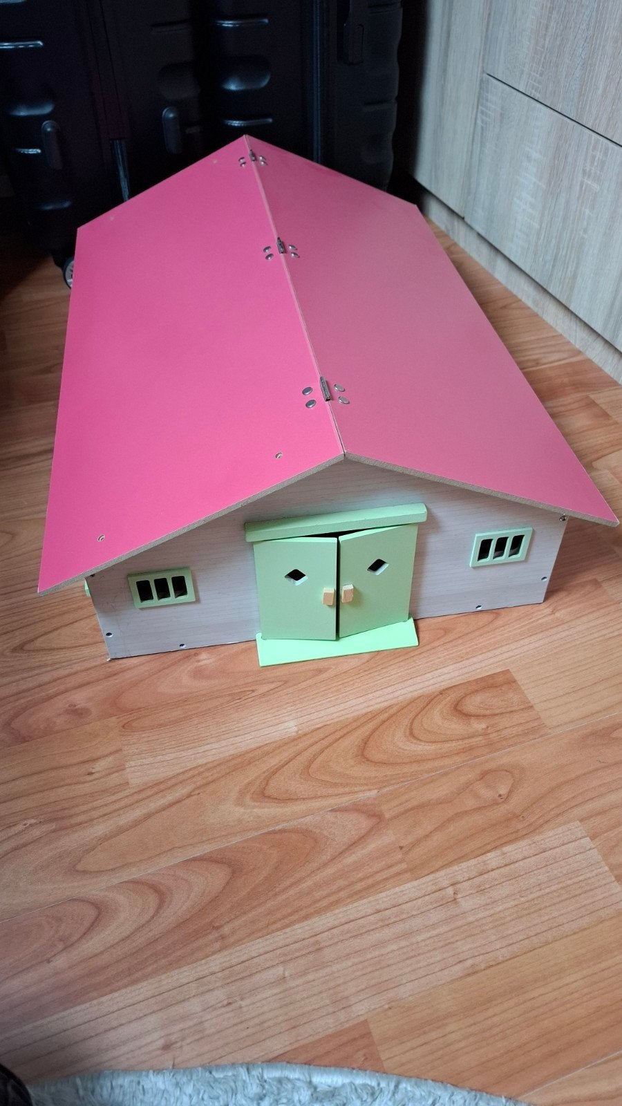 paardenstal met 9 boxen, Ophalen, Poppenhuis