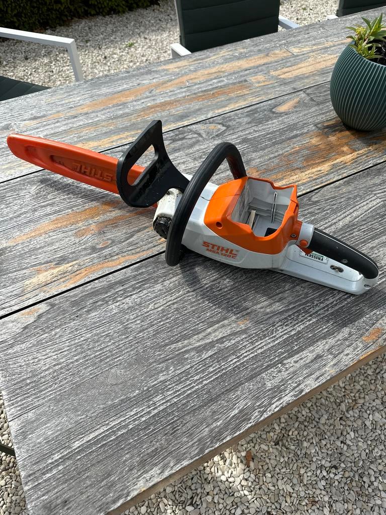 Stihl MSA 120 C Accu Kettingzaag (excl. accu), Gebruikt, Kettingzaag, Ophalen of Verzenden, 30 tot 70 mm