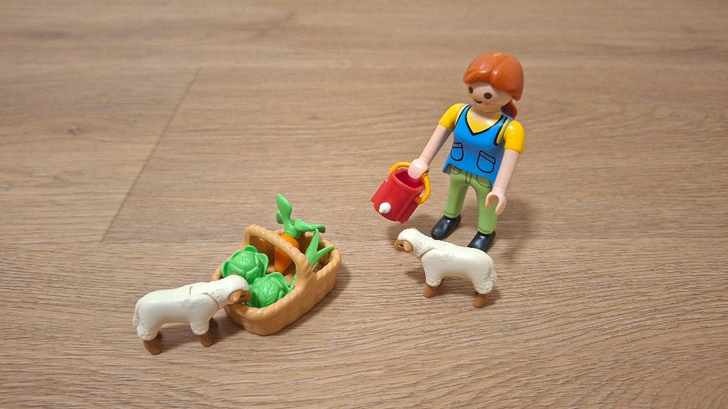 Playmobil boerin met schapen 4765 (2x aanwezig), Kinderen en Baby's, Speelgoed | Playmobil, Complete set, Special plus, Ophalen of Verzenden