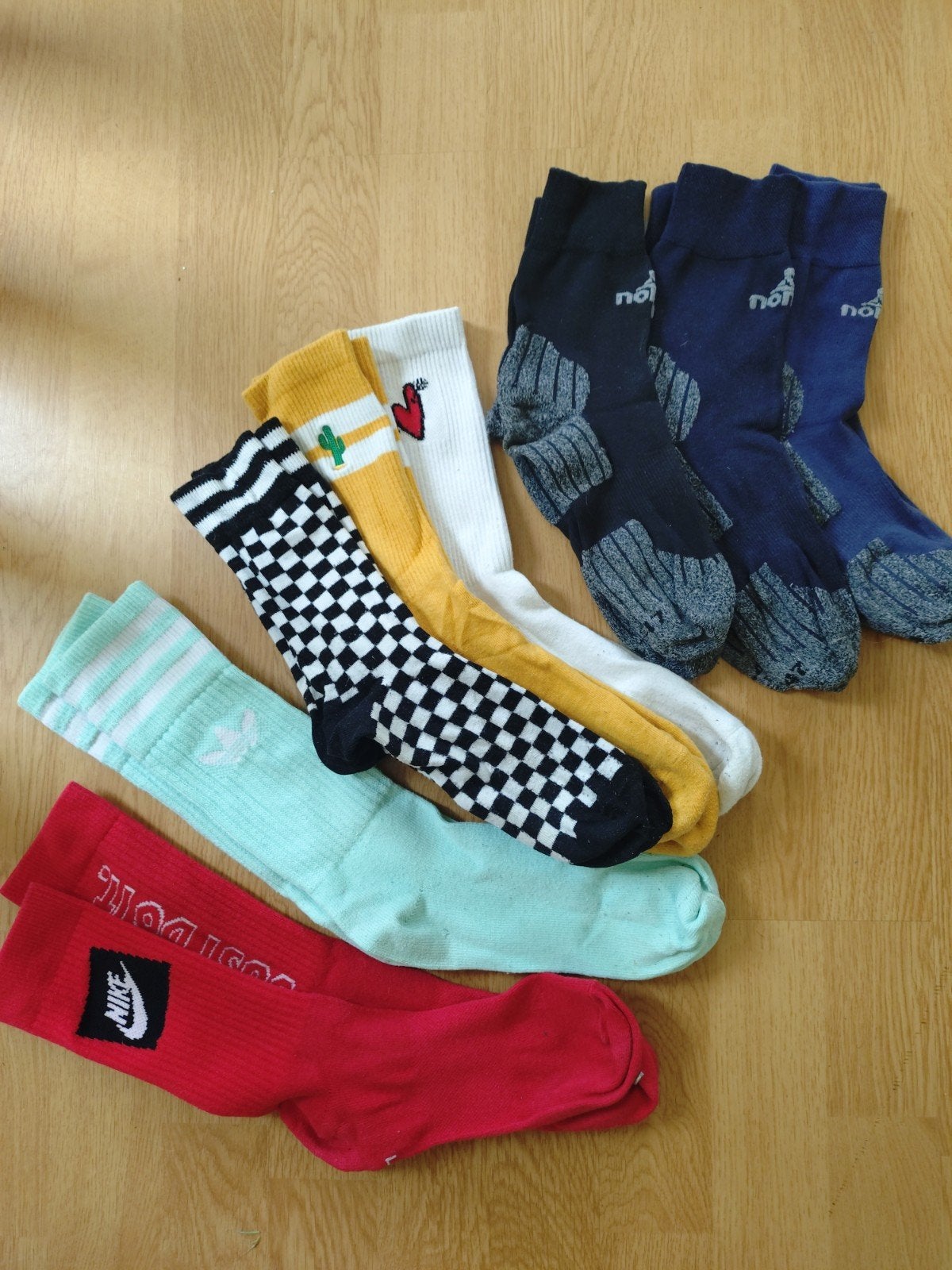 Diverse sokken: Nike, Adidas, H&M, Nomad - Maat 43/46, Overige kleuren, Maat 43 t/m 46, Ophalen of Verzenden, Nike, Adidas, H&M, Nomad
