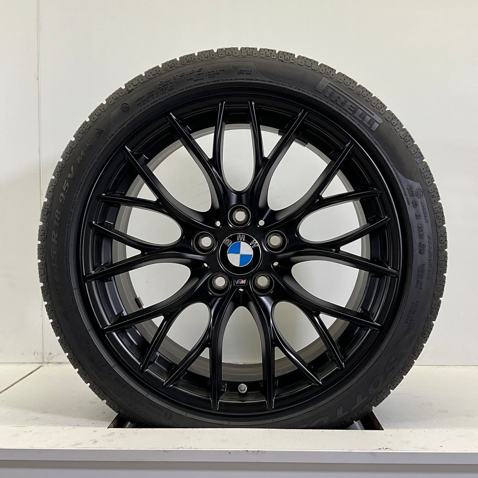 BMW 3 SERIE F30 F31 4 SERIE F32 F33 F36 SET VELGEN + WINTERB, 18 inch, Gebruikt, -, -