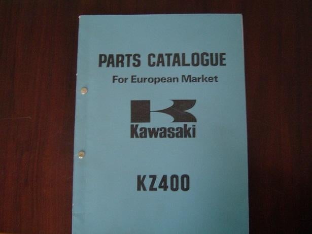 Kawasaki KZ400 1974 / 1975 motorcycle parts catalogue, Motoren, Ophalen of Verzenden, Kawasaki