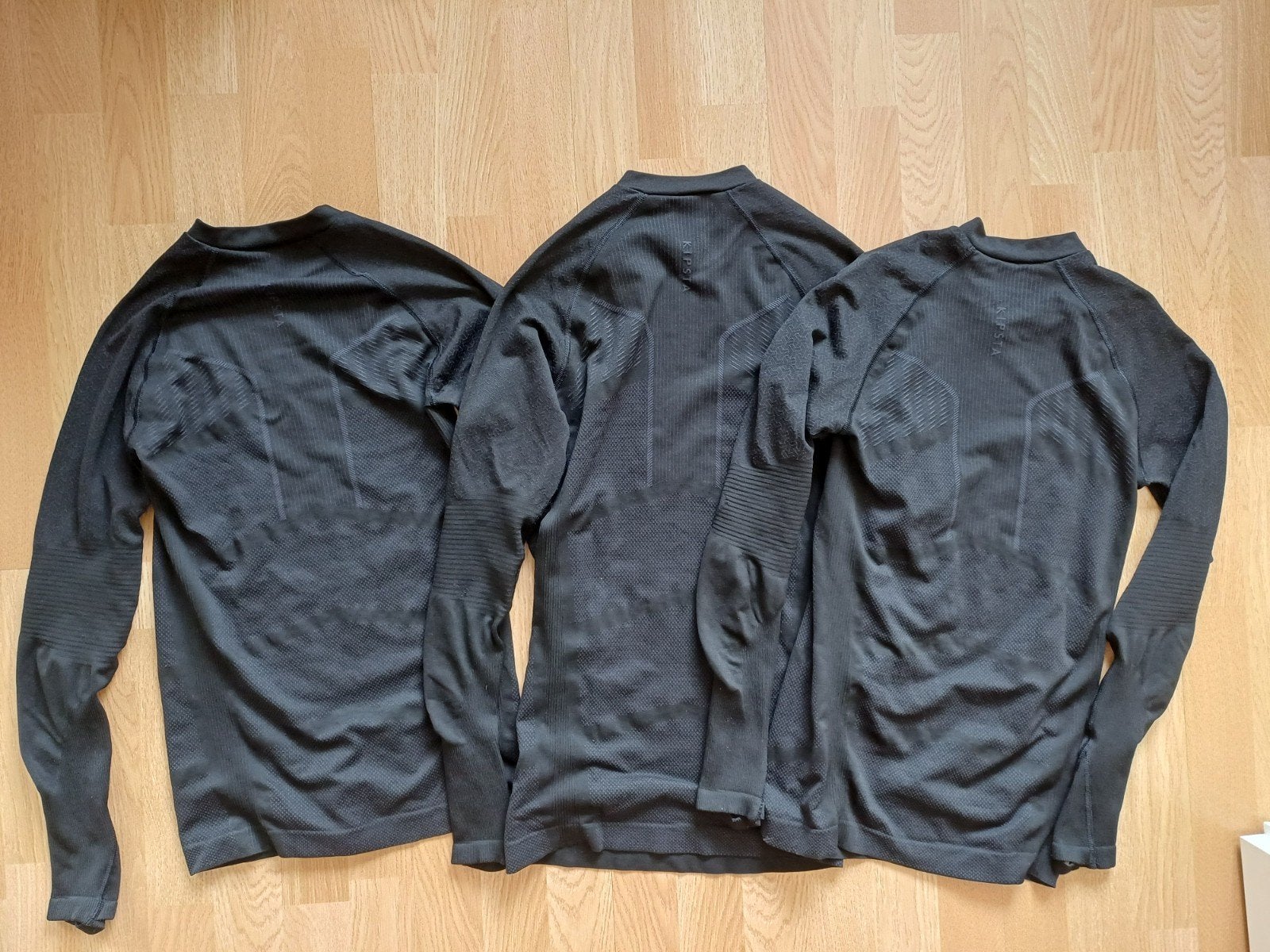3x Zwarte thermoshirts lange mouwen, Kinderen en Baby's, Jongen of Meisje, Kipsta, Sport- of Zwemkleding, Ophalen of Verzenden