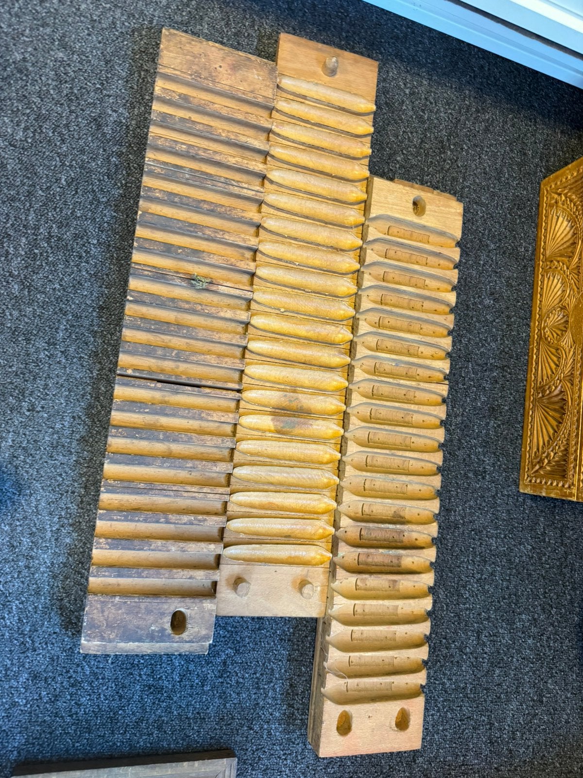 3 oude houten sigarenmallen 56 cm – sigarenmakerij decoratie, Ophalen of Verzenden, Zo goed als nieuw, Tabaksdoos of Verpakking
