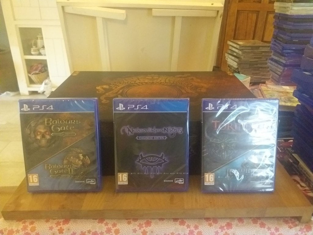 Beamdog Ultimate Collector's Edition voor Ps4 / Ps5, Ophalen, 1 speler, Zo goed als nieuw, Role Playing Game (Rpg)