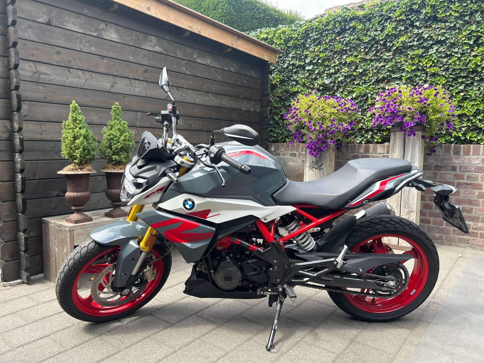 BMW G 310 R - Zo goed als nieuw, lage kilometerstand, Gebruikt, Particulier, Meer dan 35 kW, Minimaal motorrijbewijs A2