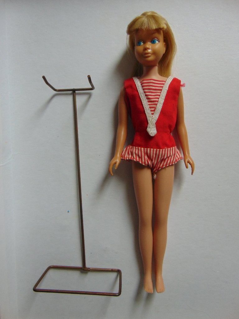 Mooie Skipper Japan met standaard, Verzamelen, Poppen, Ophalen of Verzenden, Gebruikt, Pop