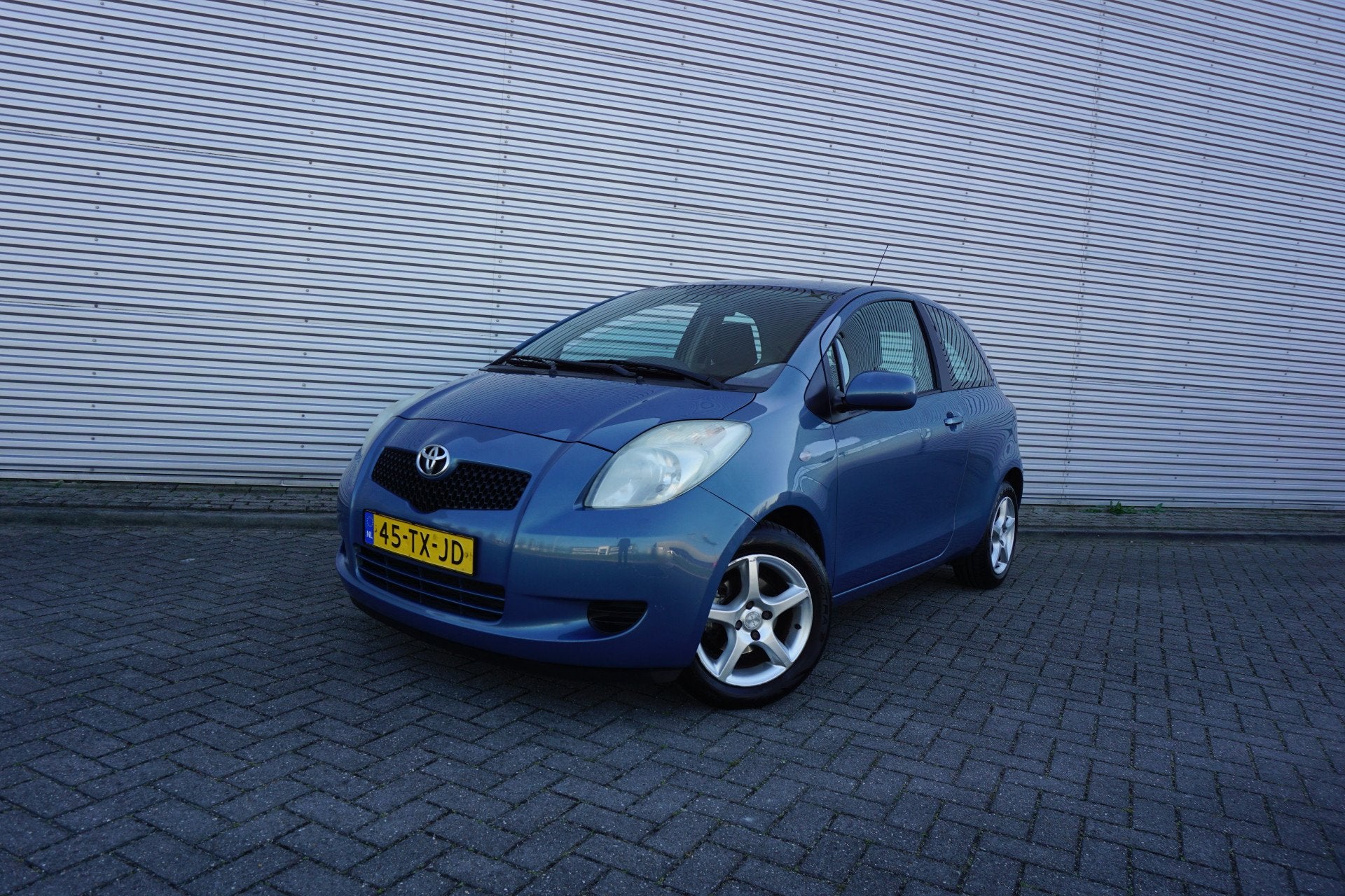 Toyota Yaris 1.3 VVTi Sol Airco / Elektr. ramen / NAP / NIEU, Auto's, Toyota, Stof, 4 cilinders, 995 kg, 547 kg