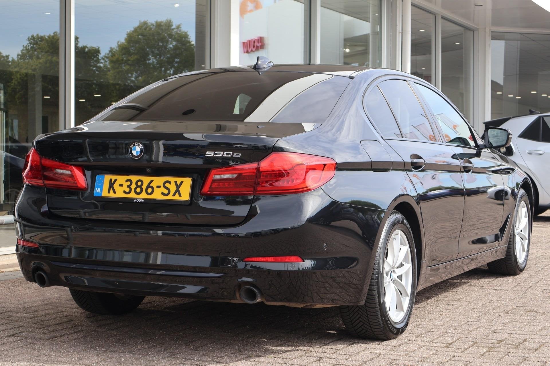 BMW 5-serie 530e 252pk iPerformance High Executive Edition |, Auto's, Automaat, Achterwielaandrijving, Gebruikt, Euro 6