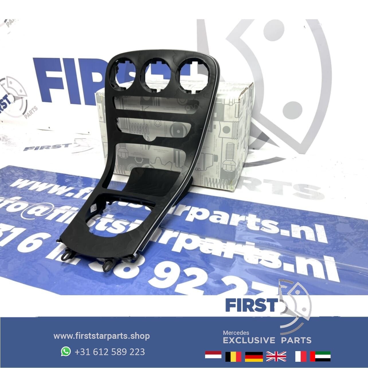 W205 essen hout Middenconsole Mercedes C Klasse 2018 AMG AUT, Gebruikt, -, Ophalen of Verzenden, -