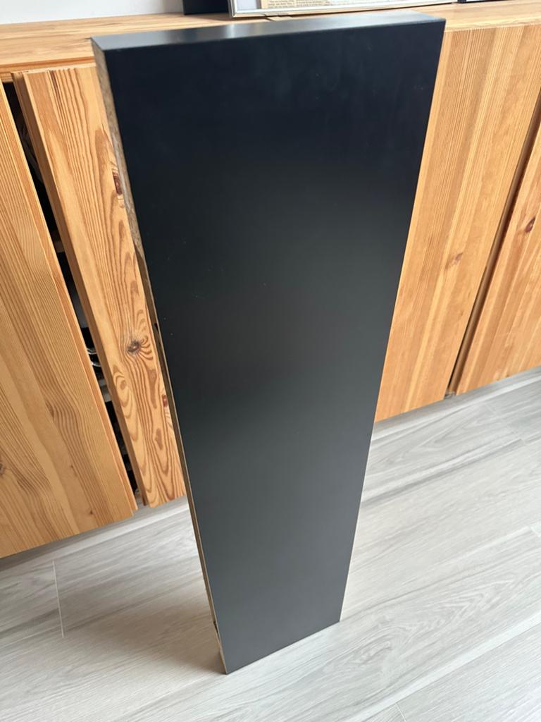 GRATIS Ikea zwevende wandplank, Huis en Inrichting, Woonaccessoires | Wandplanken en Boekenplanken, Ophalen, Gebruikt