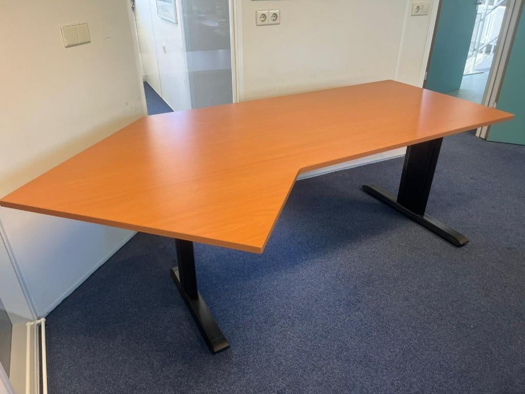 Kantoor bureau, Ophalen, Gebruikt