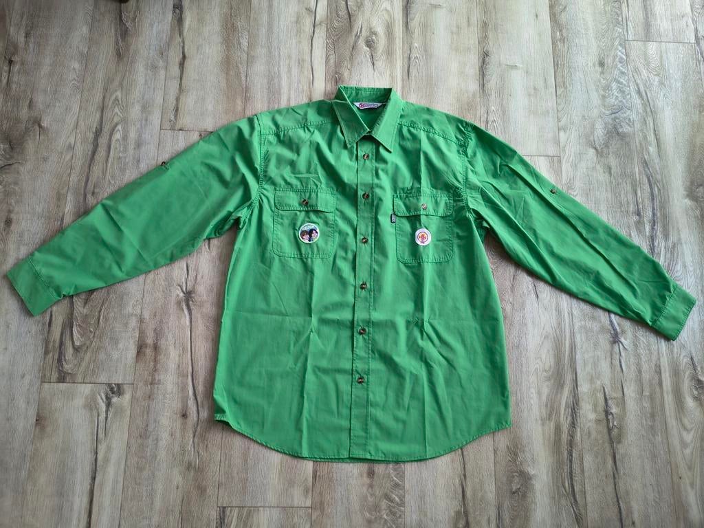 Mooie groene scoutingblouse, Welpen uniform, Scoutfit, XL., Verzamelen, Scouting, Onb, Ophalen of Verzenden, Kleding, Onb