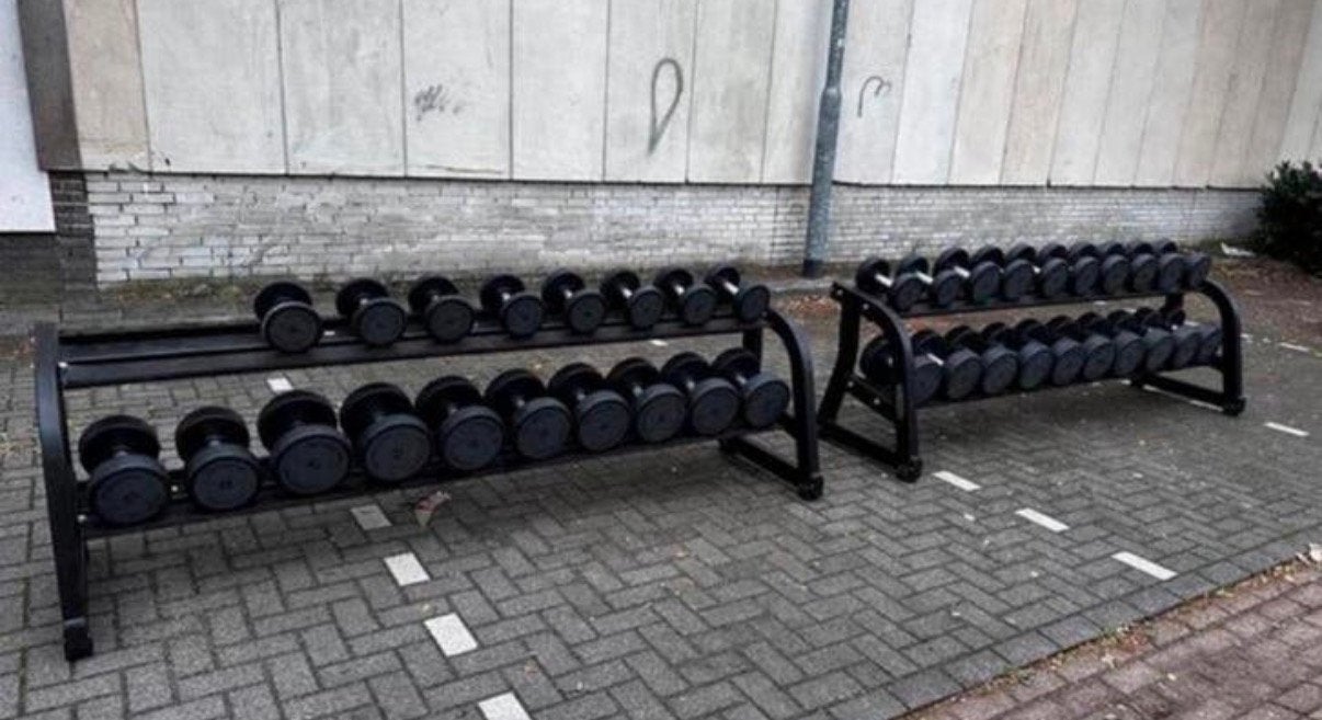 Technogym Pu Rubberen Dumbells 4 t/m 40kg+ 2 Dumbells Rekken, Ophalen, Gebruikt, Dumbbell