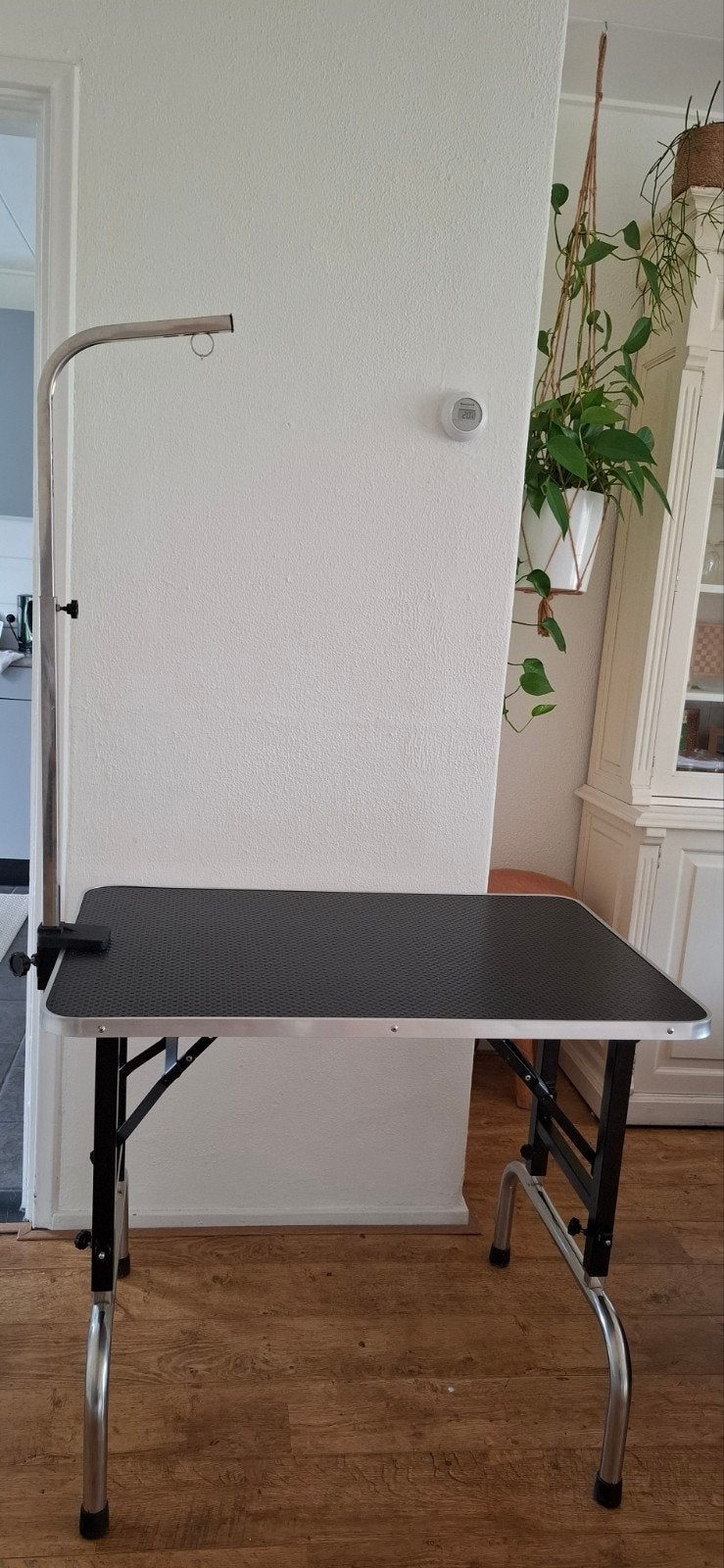 Opklapbare, in hoogte verstelbare trimtafel, Dieren en Toebehoren, Ophalen, Zo goed als nieuw