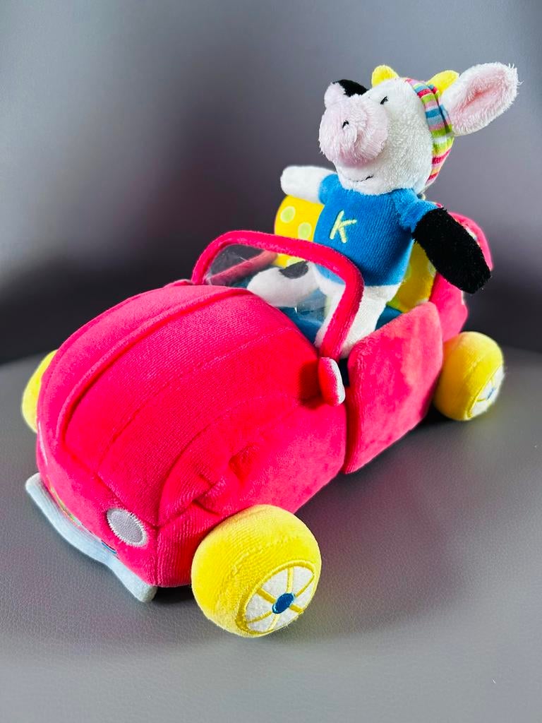 PRENATAL Eerste Pluche Auto met Okidé koetje Als nieuw, Kinderen en Baby's, Speelgoed | Knuffels en Pluche, Prénatal, Ophalen of Verzenden