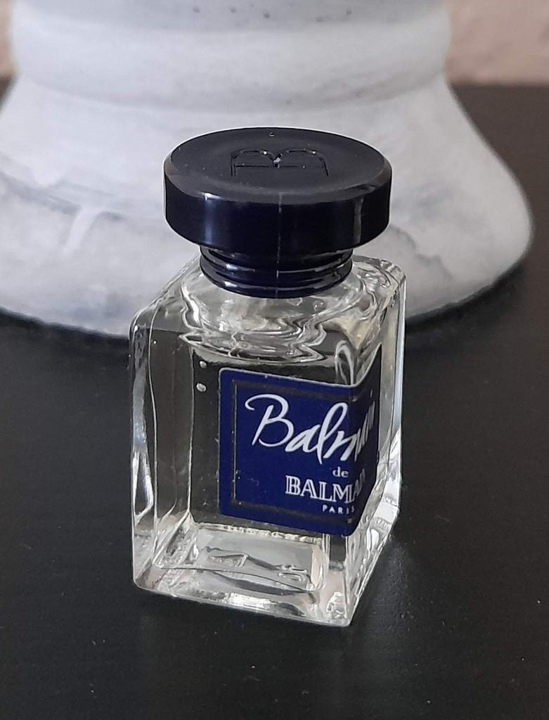 Miniatuur parfum flesje balmain, Verzamelen, Ophalen of Verzenden, Zo goed als nieuw, Miniatuur, Gevuld