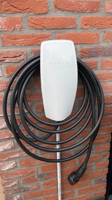 Tesla Wall Connector Gen 3 - 22 kW laadpaal, 7,3 m kabel, Ophalen, Gebruikt, Laadpaal en Laadkabel