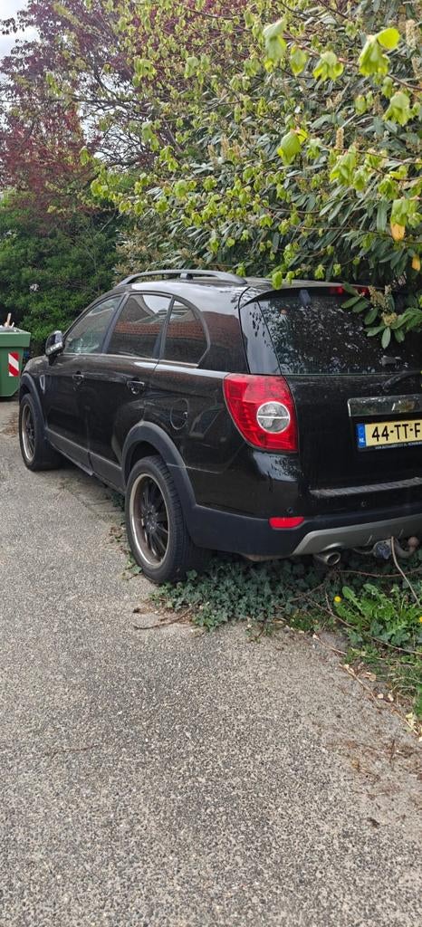 Chevrolet Captiva 2.4 4WD 2007 Zwart, 136 pk, 4 cilinders, 7 stoelen, Zwart